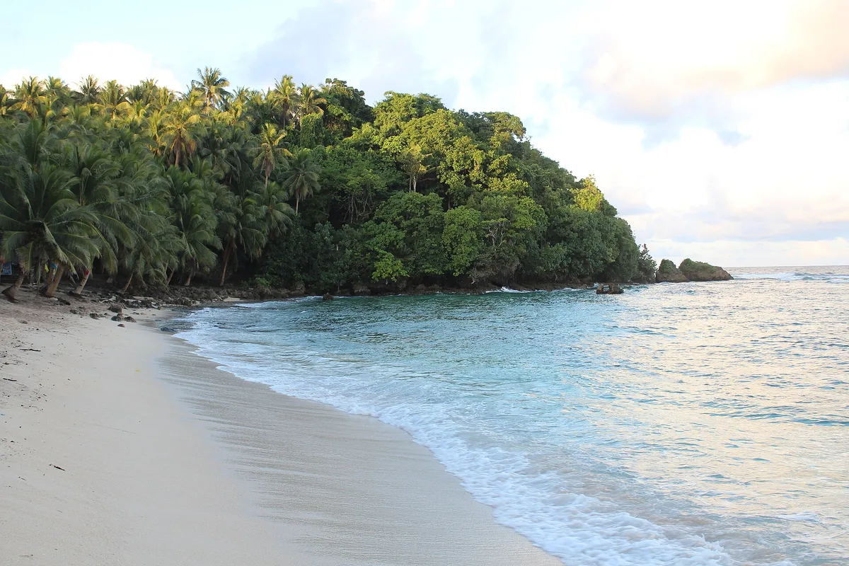 Spiaggia di Magpupungko, Pilar, Caraga, Filippine