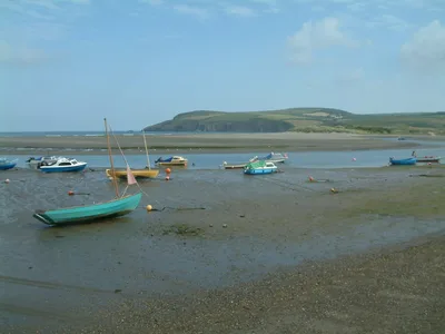 Traeth Mawr Beach, Newport, Wales, United Kingdom — 3
