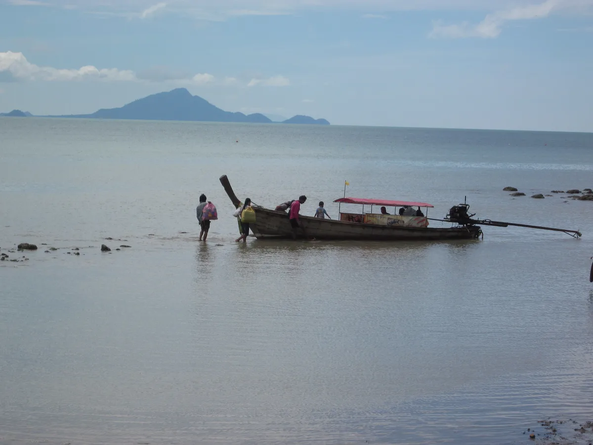 Ao Nam Mao Beach, Ao Nang, Andaman Sea Coast, Thailand — 2