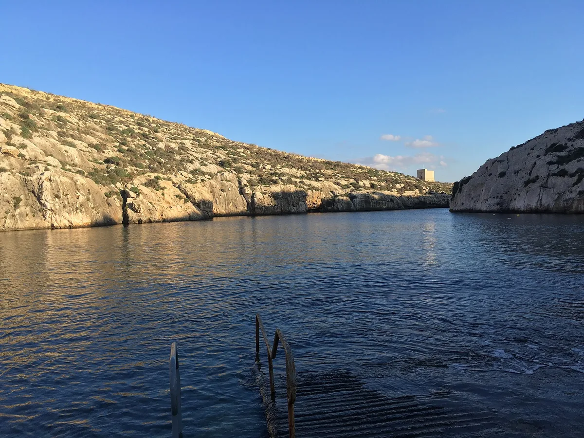 Mġarr ix-Xini-Strand, Xewkija, Maltese Islands, Malta — 3