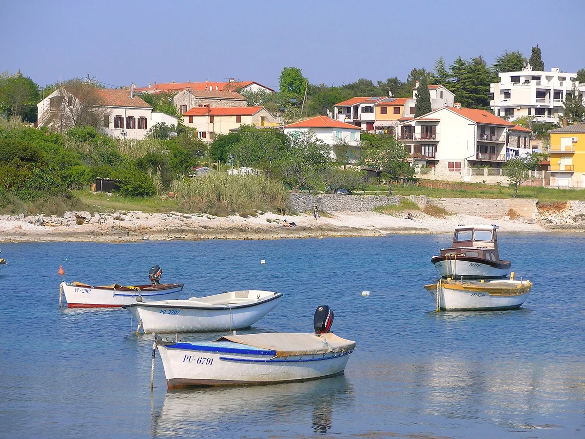 Playa de Stoja, Pula, Istria, Croacia — 3