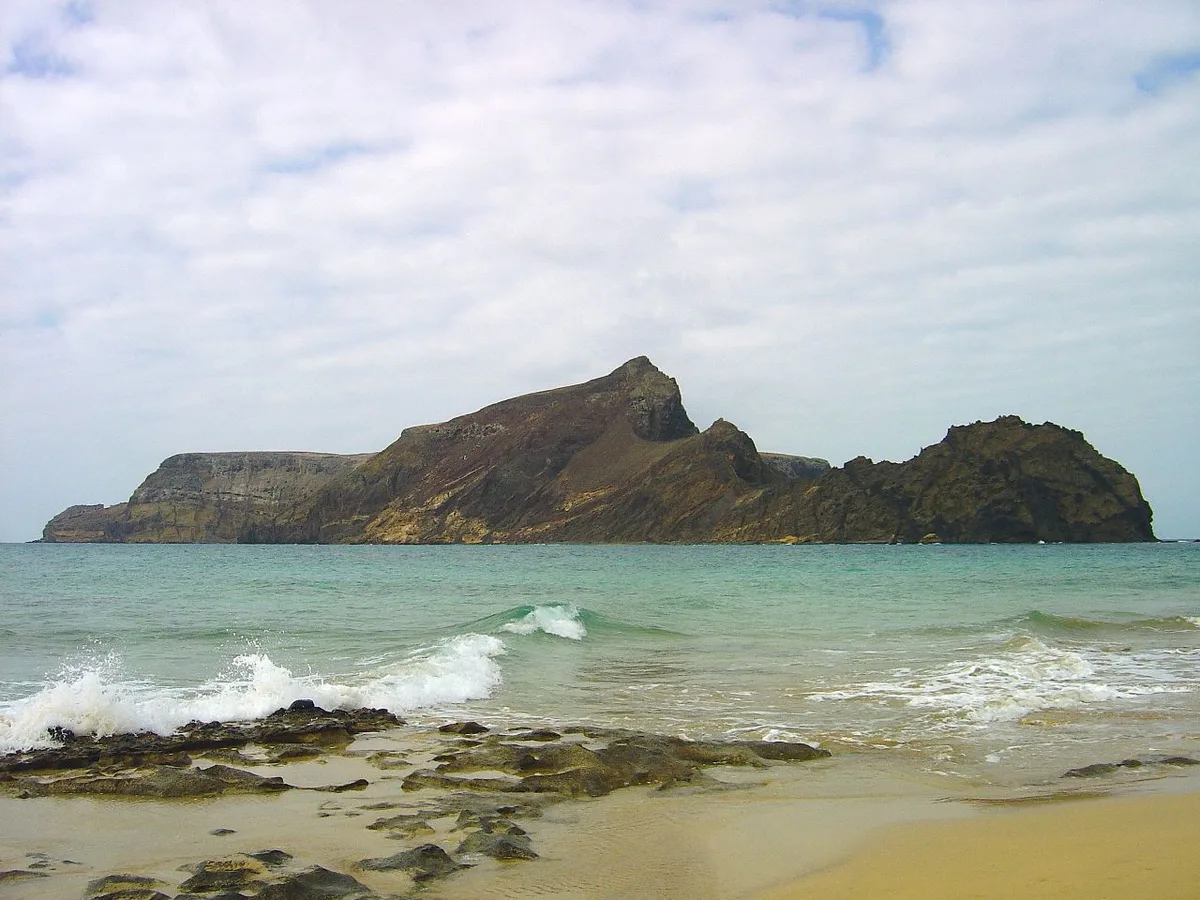 Calheta Beach, Vila Baleira, Madeira Archipelago, Portugal — 4