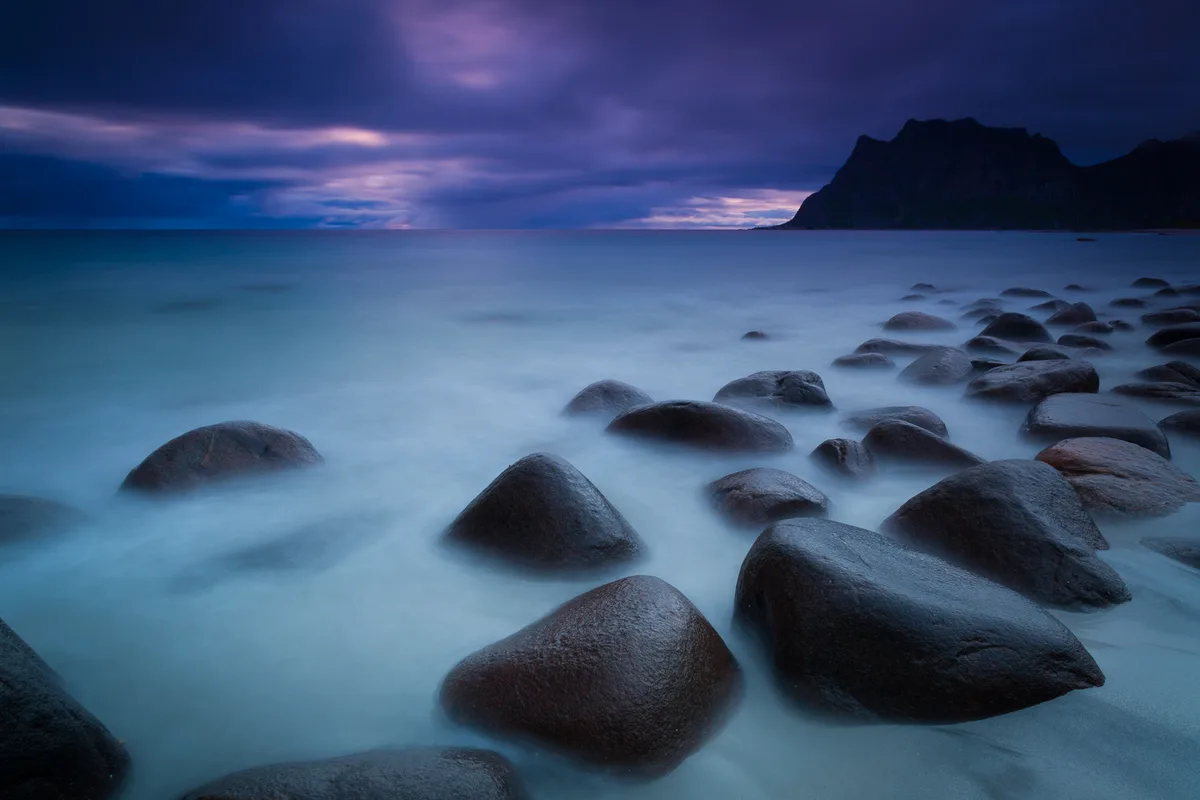 Uttakleiv Beach, Vestvågøy, Norwegian Sea, Norway — 6