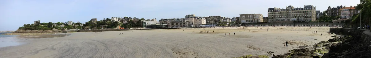 Écluse Beach, Dinard, Brittany, France — 2