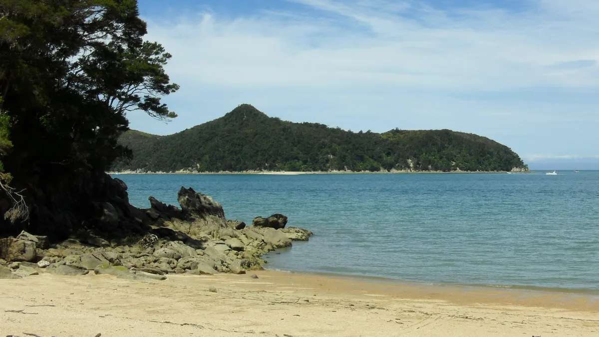 Apple Tree Bay, Tasman District, Nelson-Tasman, New Zealand — 4