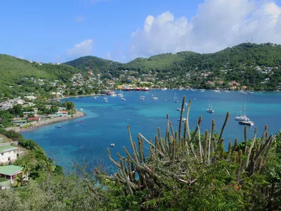 Admiralty Bay North Shore, Port Elizabeth, Lesser Antilles, Saint Vincent and the Grenadines — 3