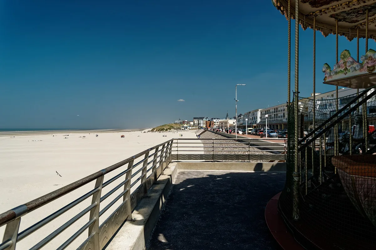 Berck-sur-Mer-strand, Berck-sur-Mer, Hauts-de-France, Frankrijk — 6