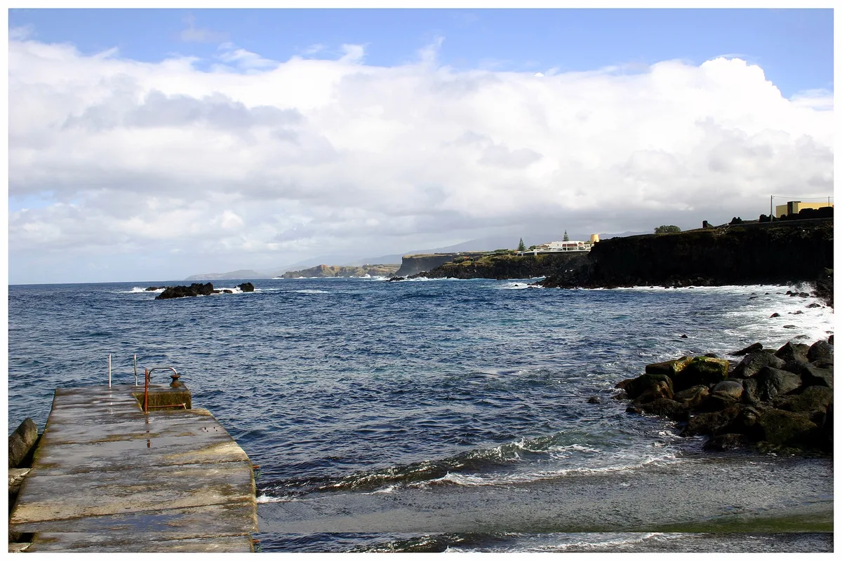 São Vicente Ferreira Beach, Ponta Delgada, Azores, Portugal — 4