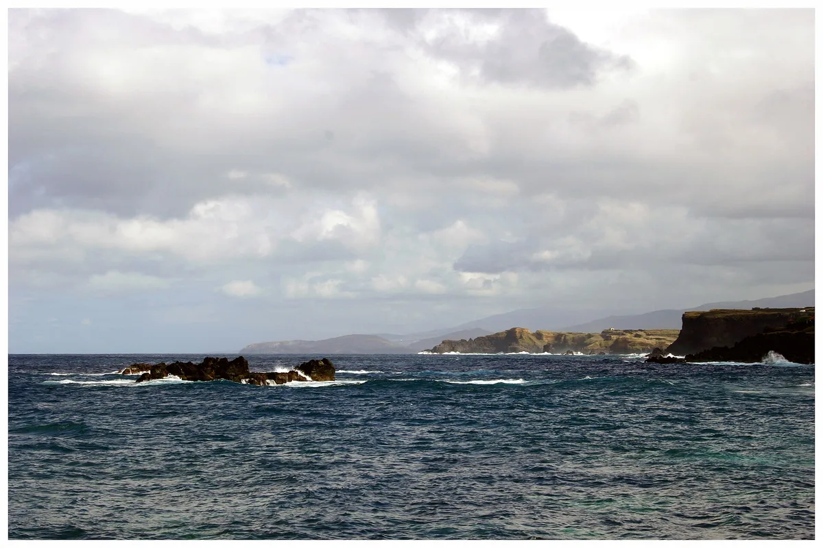 São Vicente Ferreira Beach, Ponta Delgada, Azores, Portugal — 6