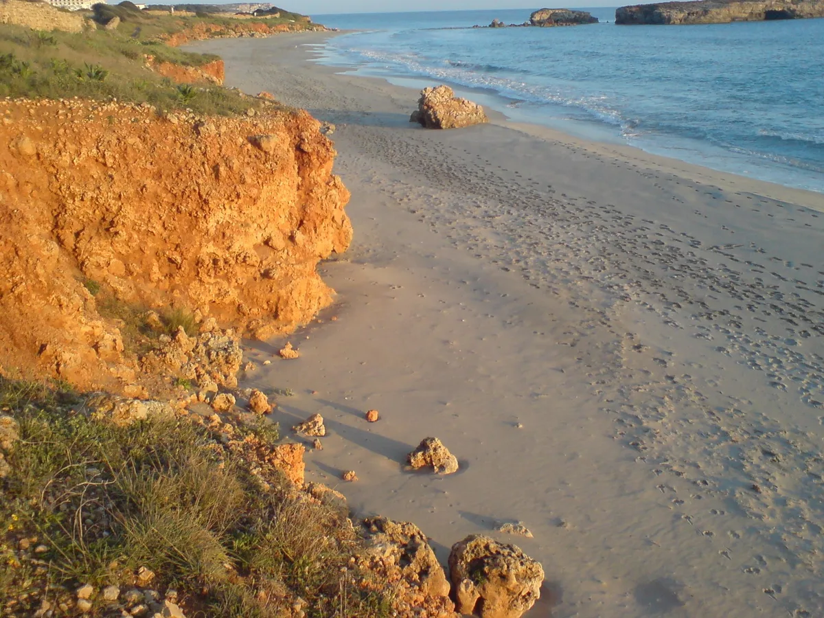 Cala Niu Llorc-strand, Es Migjorn Gran, Balearic Islands, Spanje — 4