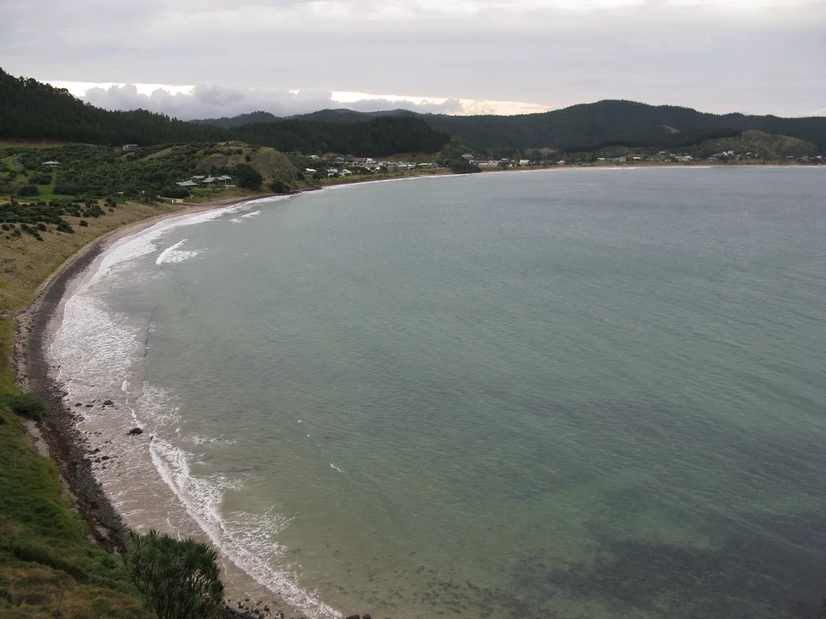 Spiaggia di Ōpito Bay, Opito Bay, Waikato, Nuova Zelanda