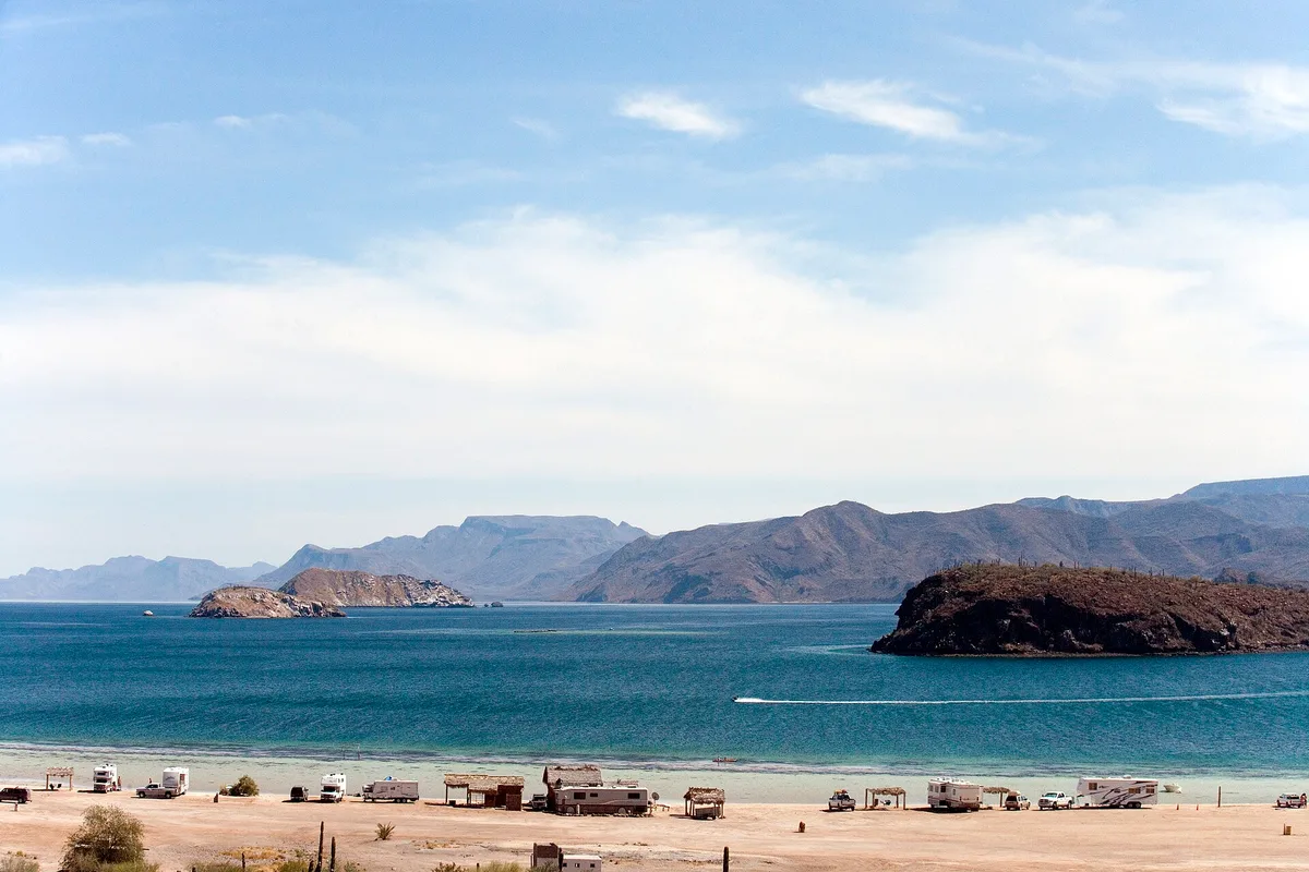 Santispac Beach, Mulegé, Baja California Sur, Mexico — 4