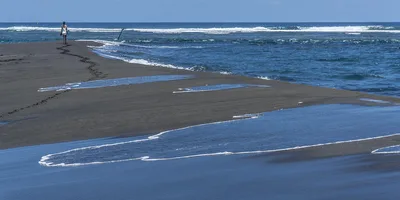 L'Étang-Salé Beach, Étang-Salé, Mascarene Islands, Réunion — 2