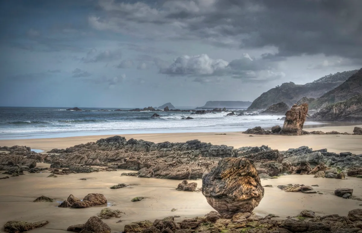 Veneiro Beach, Muros de Nalón, Asturias, Spain — 3