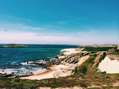 Ilha do Pessegueiro Beach