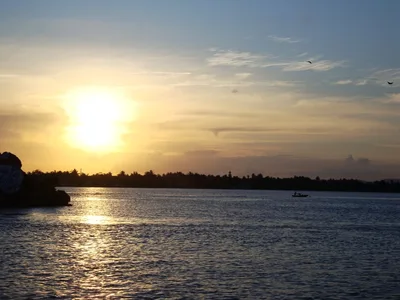 Kinniya Beach
