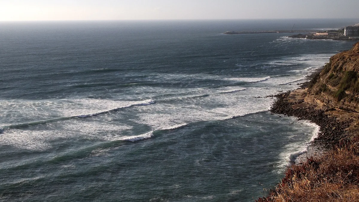 Maçãs Beach, Sintra, Portuguese Atlantic, Portugal — 3
