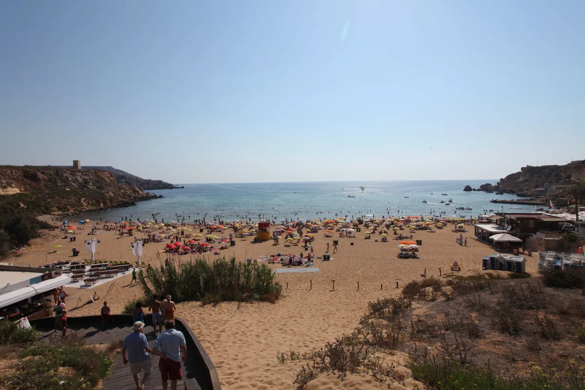 Golden Bay-Strand, Mellieħa, Maltese Islands, Malta — 4