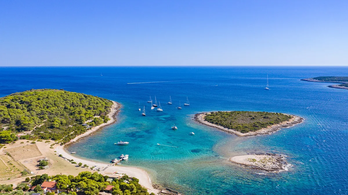 Zaglav Beach, Vis, Dalmatia, Croatia — 3