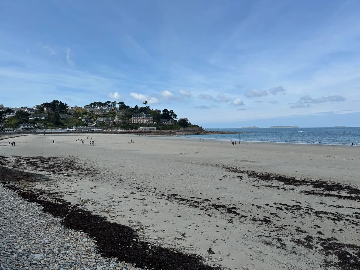 Playa de Trestraou, Perros-Guirec, Brittany, Francia — 2