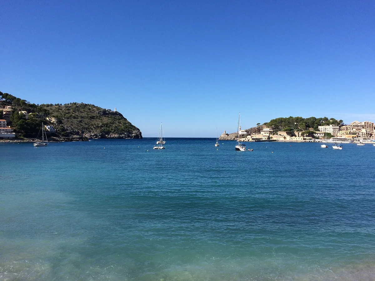Port de Sóller Beach, Sóller, Balearic Islands, Spain — 5