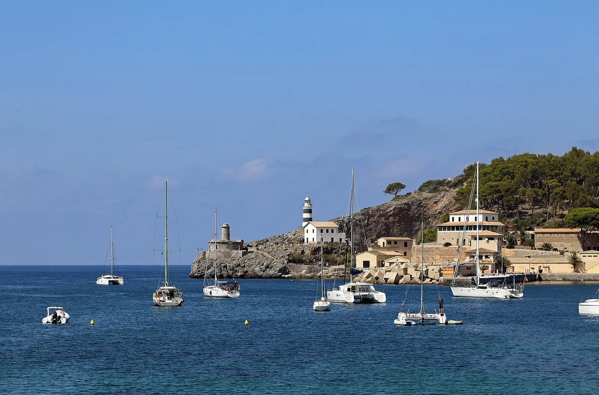 Port de Sóller Beach, Sóller, Balearic Islands, Spain — 3