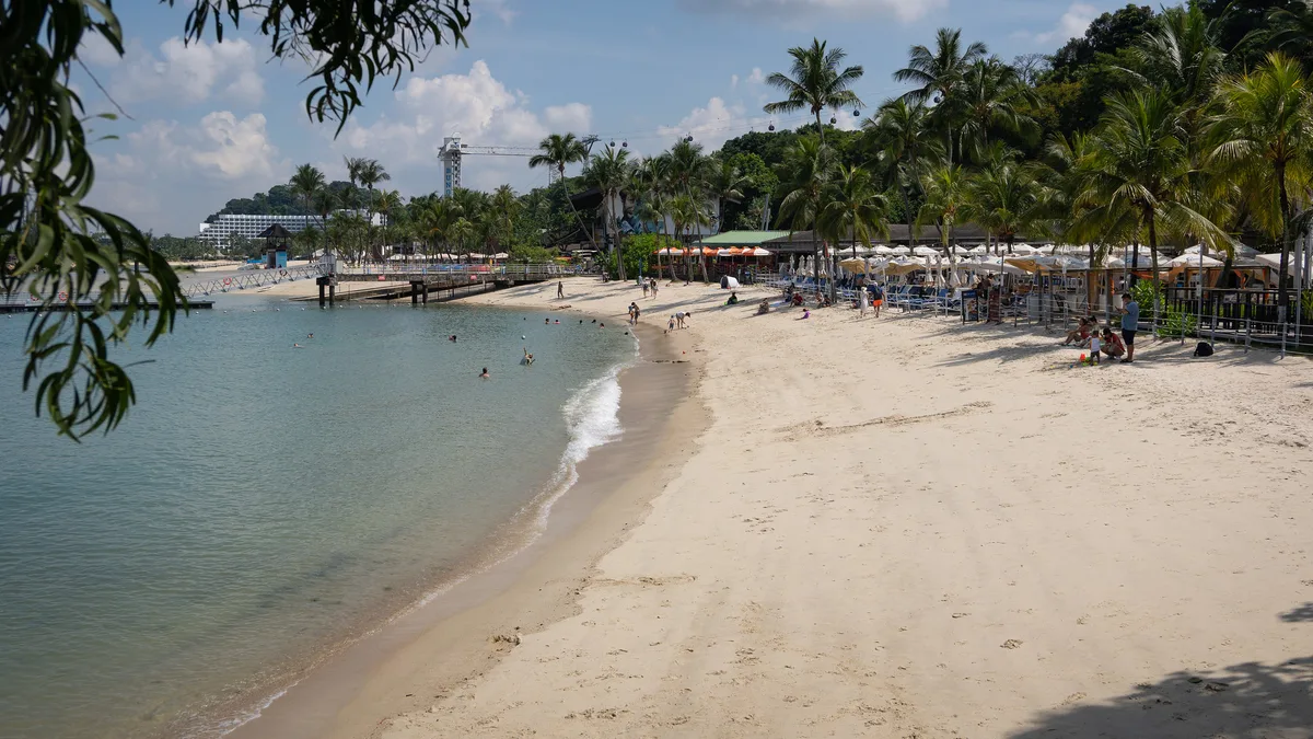 Siloso Beach, Sentosa, South China Sea, Singapore — 2