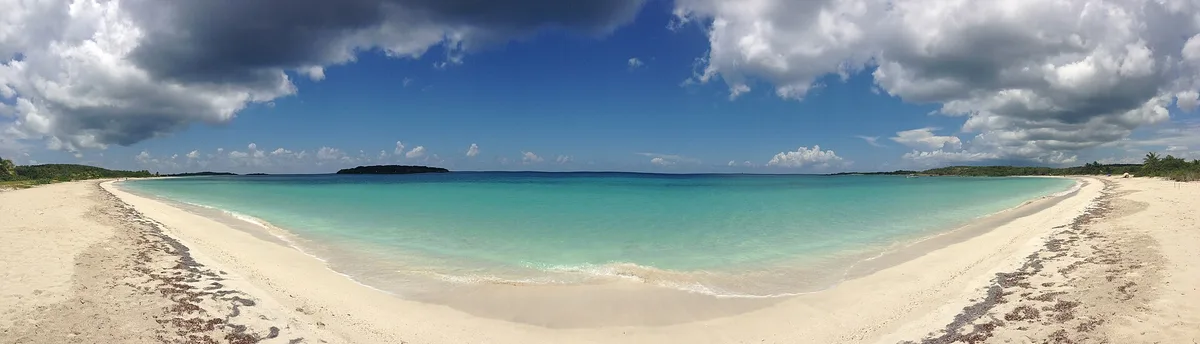 La Chiva Beach, Isabel Segunda, Greater Antilles, Puerto Rico — 2