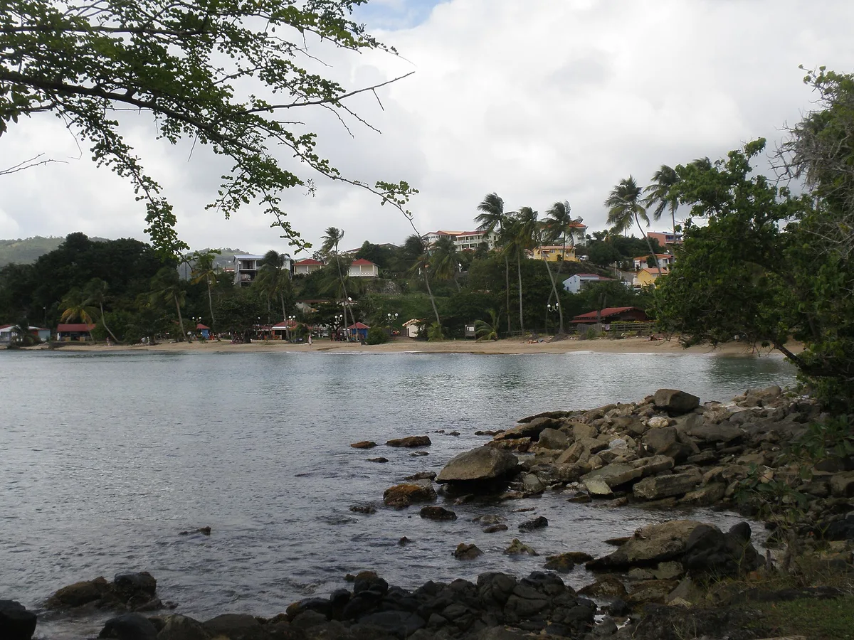 Anse Figuier Beach, Rivière-Pilote, Martinique, France — 4