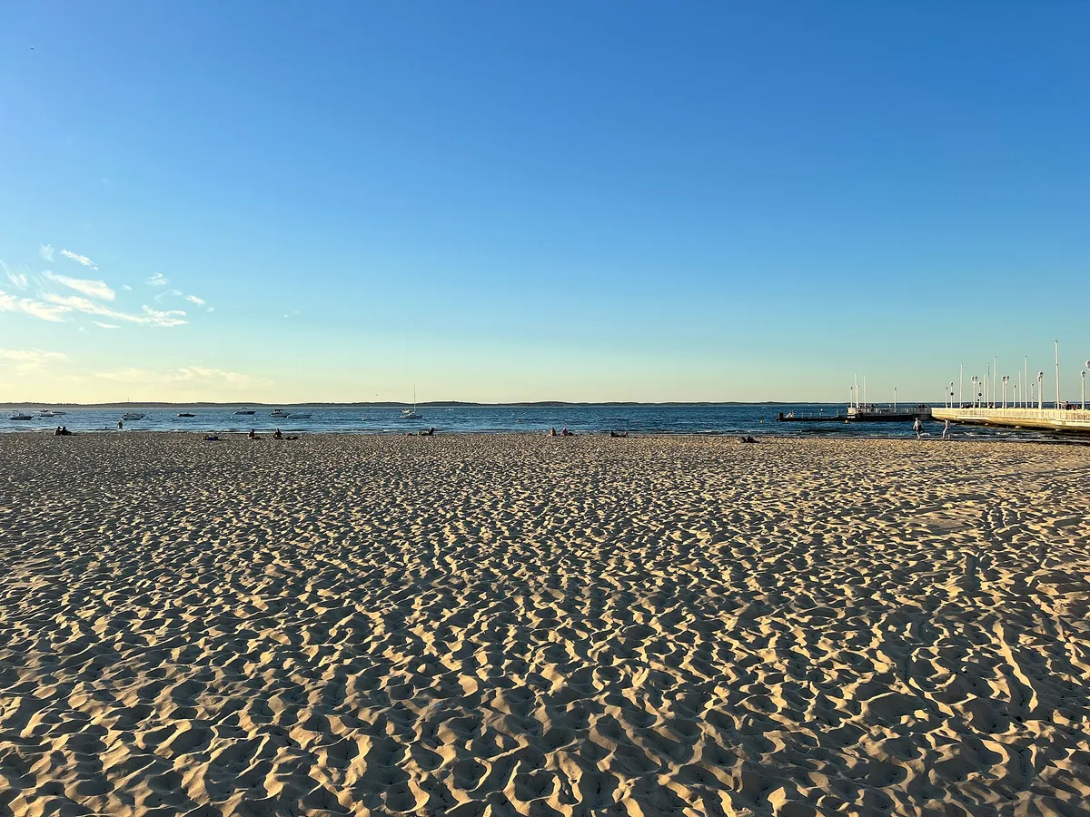 Arcachon Beach, Arcachon, Nouvelle-Aquitaine, France — 5