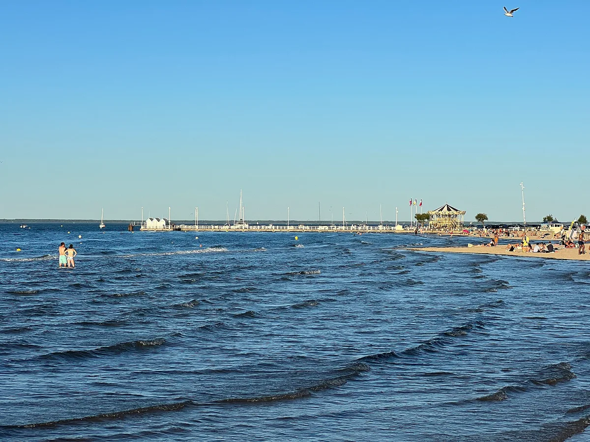 Arcachon Beach, Arcachon, Nouvelle-Aquitaine, France — 2
