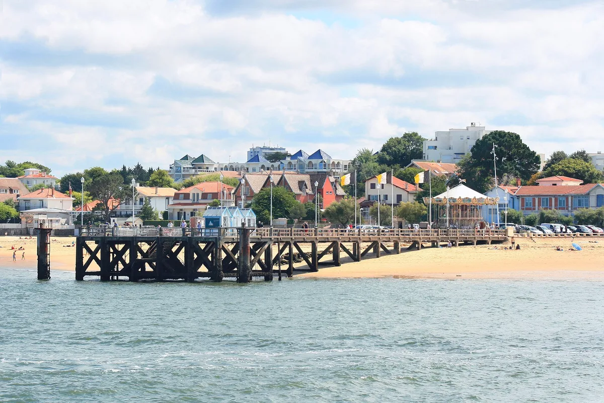 Arcachon Beach, Arcachon, Nouvelle-Aquitaine, France — 3