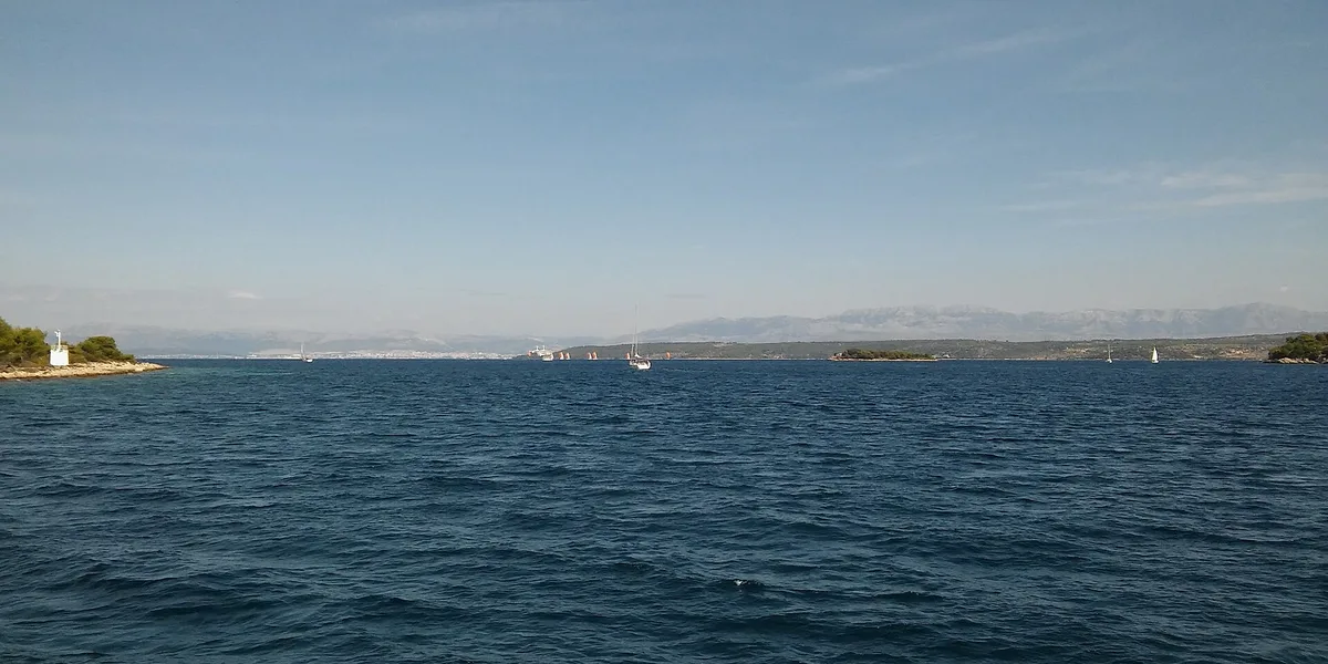 Splitska Beach, Splitska, Adriatic Islands, Croatia — 4