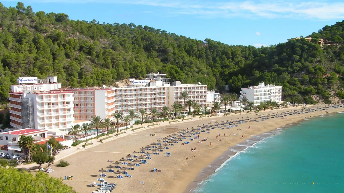 Cala de Sant Vicent Beach, Sant Joan de Labritja, Balearic Islands, Spain — 2