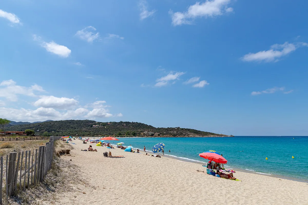 Playa de Lozari, Belgodère, Corsica, Francia — 2