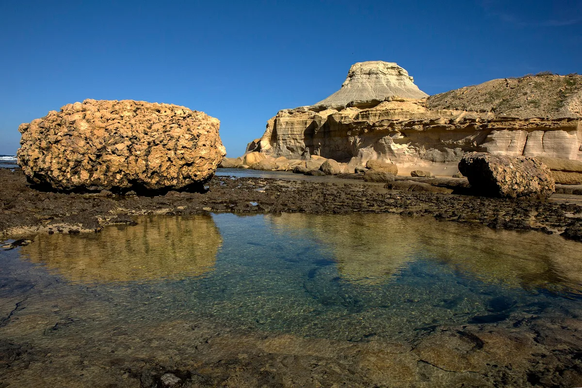 Il-Qolla l-Bajda Beach, Nadur, Maltese Islands, Malta — 2