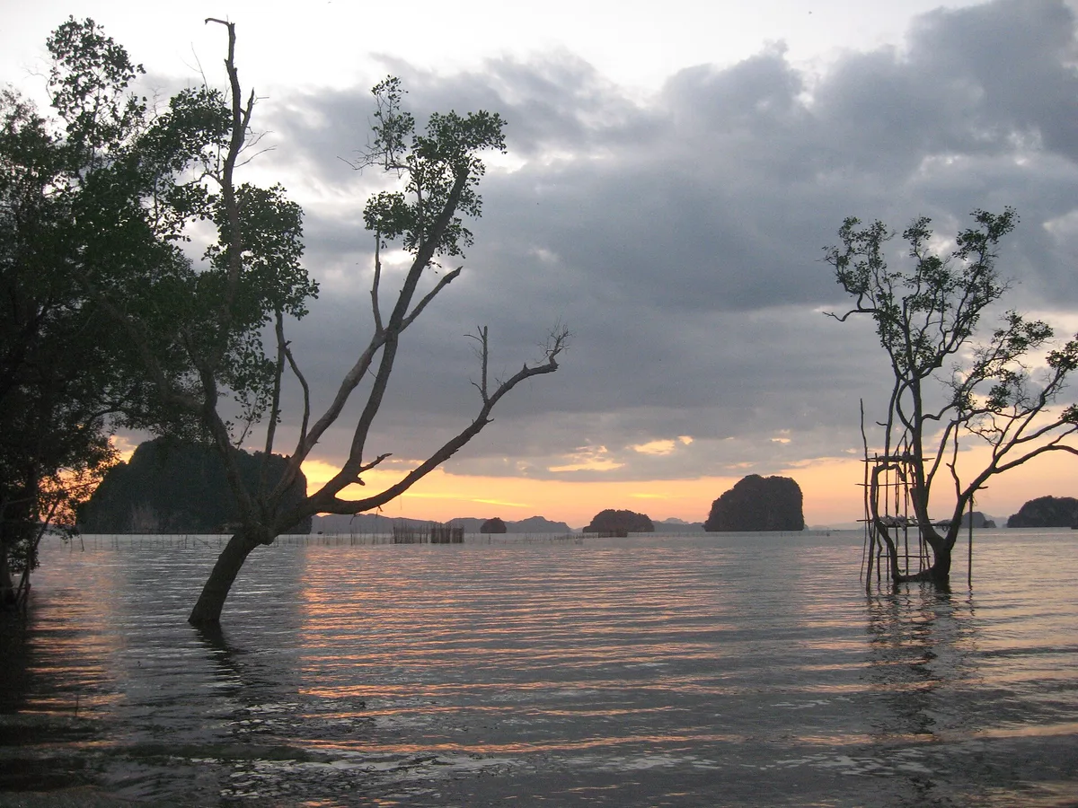 Khao Thong Beach, Mueang Krabi, Andaman Sea Coast, Thailand — 4