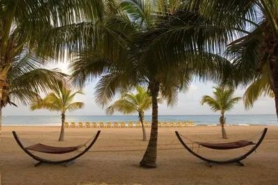 Isla Verde Beach, Carolina, Greater Antilles, Puerto Rico — 3