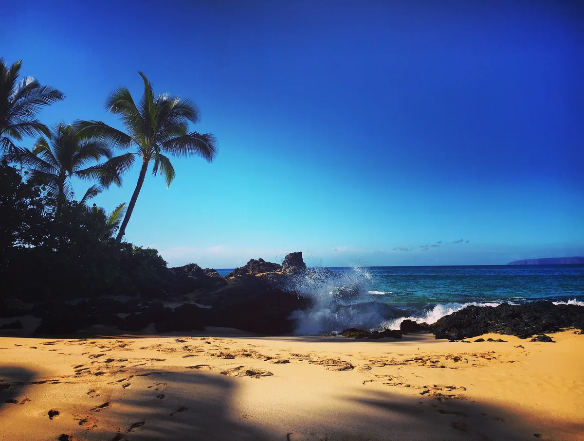 Mākena Cove (Secret Cove), Mākena, Hawaii, United States — 4