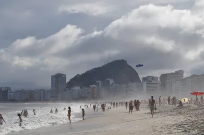 Copacabana-Strand, Copacabana, Brazilian Atlantic, Brasilien — 4