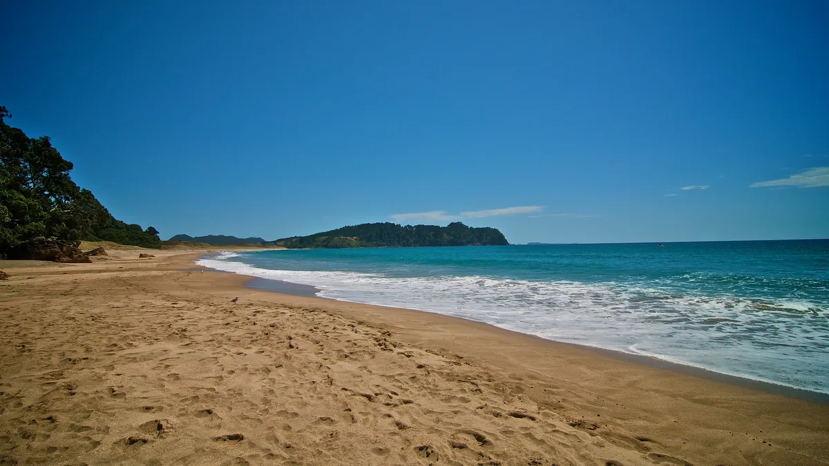 Hot Water Beach, Hot Water Beach, Waikato, New Zealand — 3