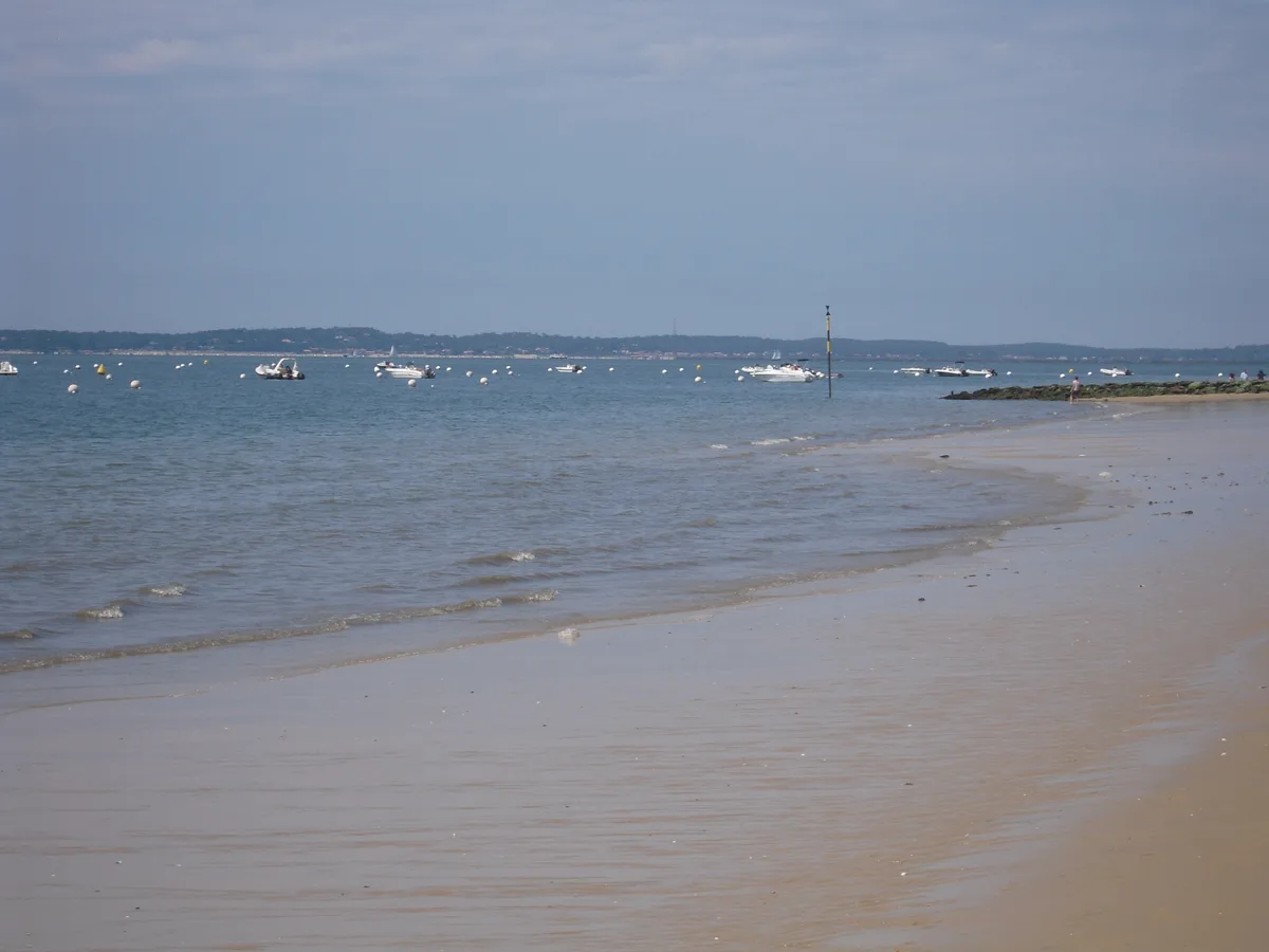 Moulleau Beach, Arcachon, Nouvelle-Aquitaine, France — 4