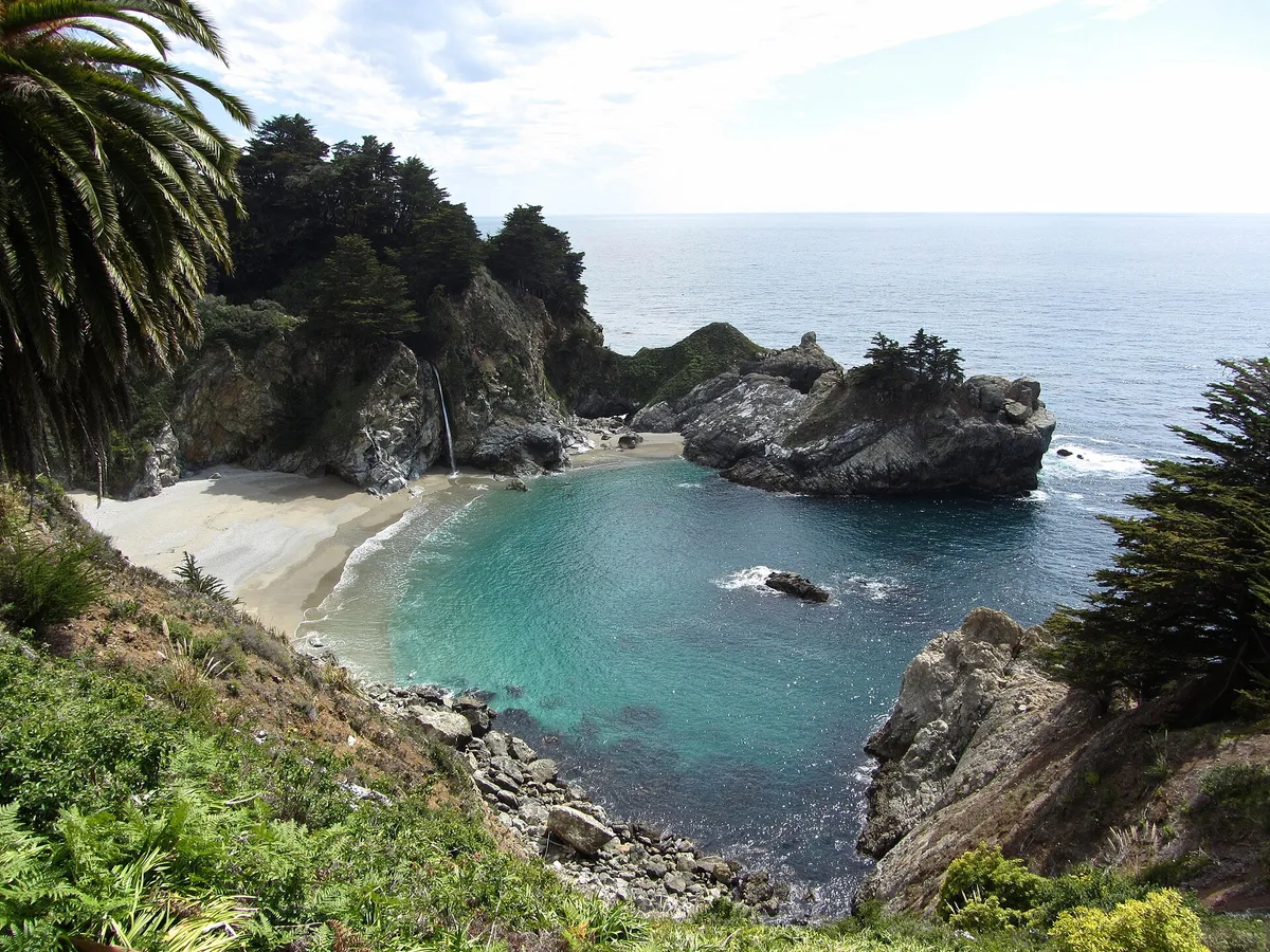 Cala di McWay Falls, Big Sur, Monterey County, California Coast, Stati Uniti — 3